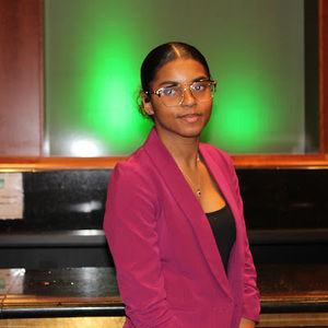 Meet your Posher, Alexus